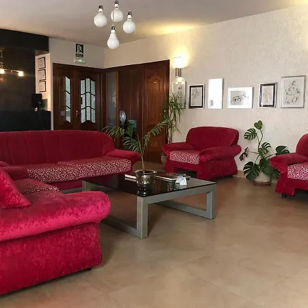 La Zambra Hotell 2*